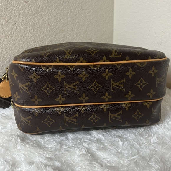 Louis Vuitton Monogram Reporter PM - Picture 6 of 9